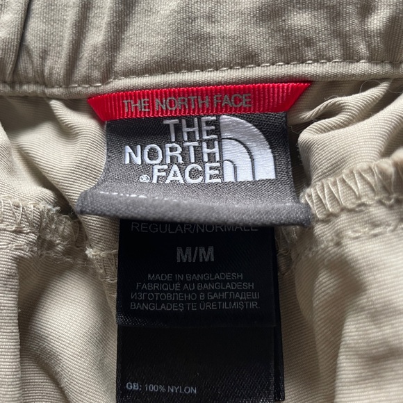 North Face Convertible Pants - Picture 2 of 3